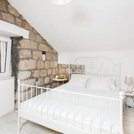 Heart Of - One-bedroom With Terrace Ντουμπρόβνικ